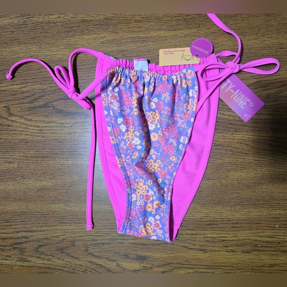NEW Ninety Pink and Purple Floral Bikini XL TOP AND M BOTTOM - Picture 6 of 8